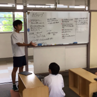 令和７年５月29日（木）　１年１組 公開授業を生徒が参観しました　～生徒と共に創り上げる授業を目指して～